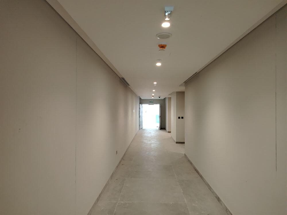Peninsula Two - Construction