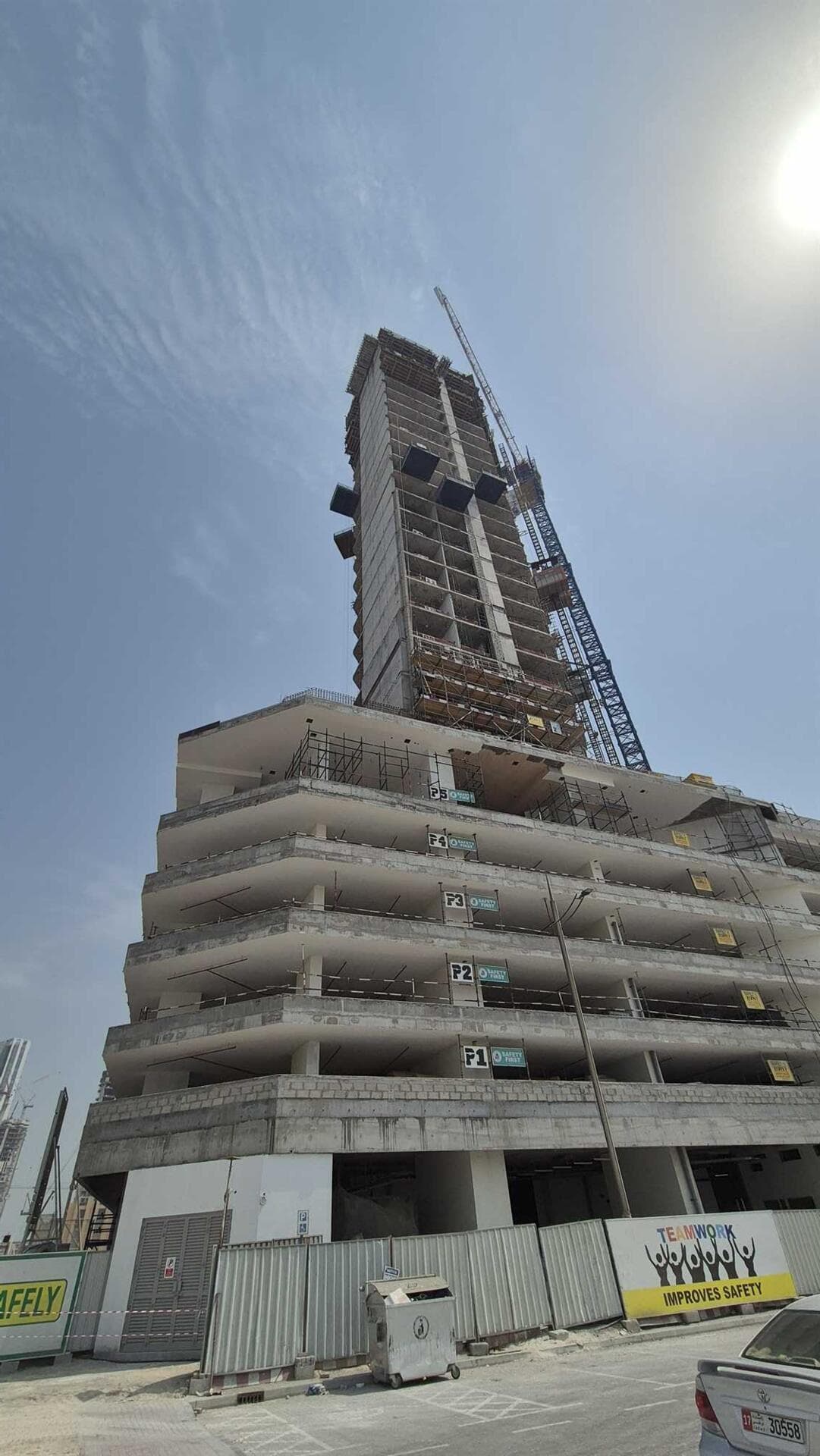 Nautica Towers - Construction