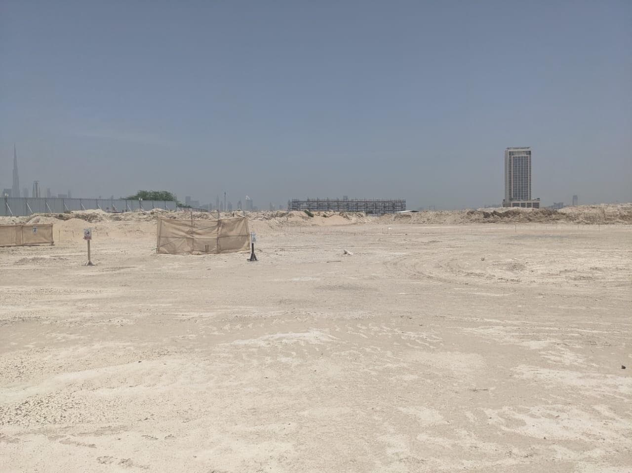 360 Riverside Crescent - Construction
