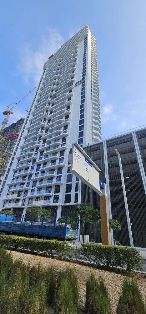 Palace Beach Residence - Construction