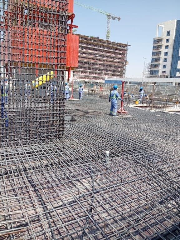 Azizi Riviera 53 - Construction