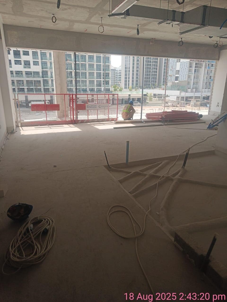 Riviera 49 - Construction
