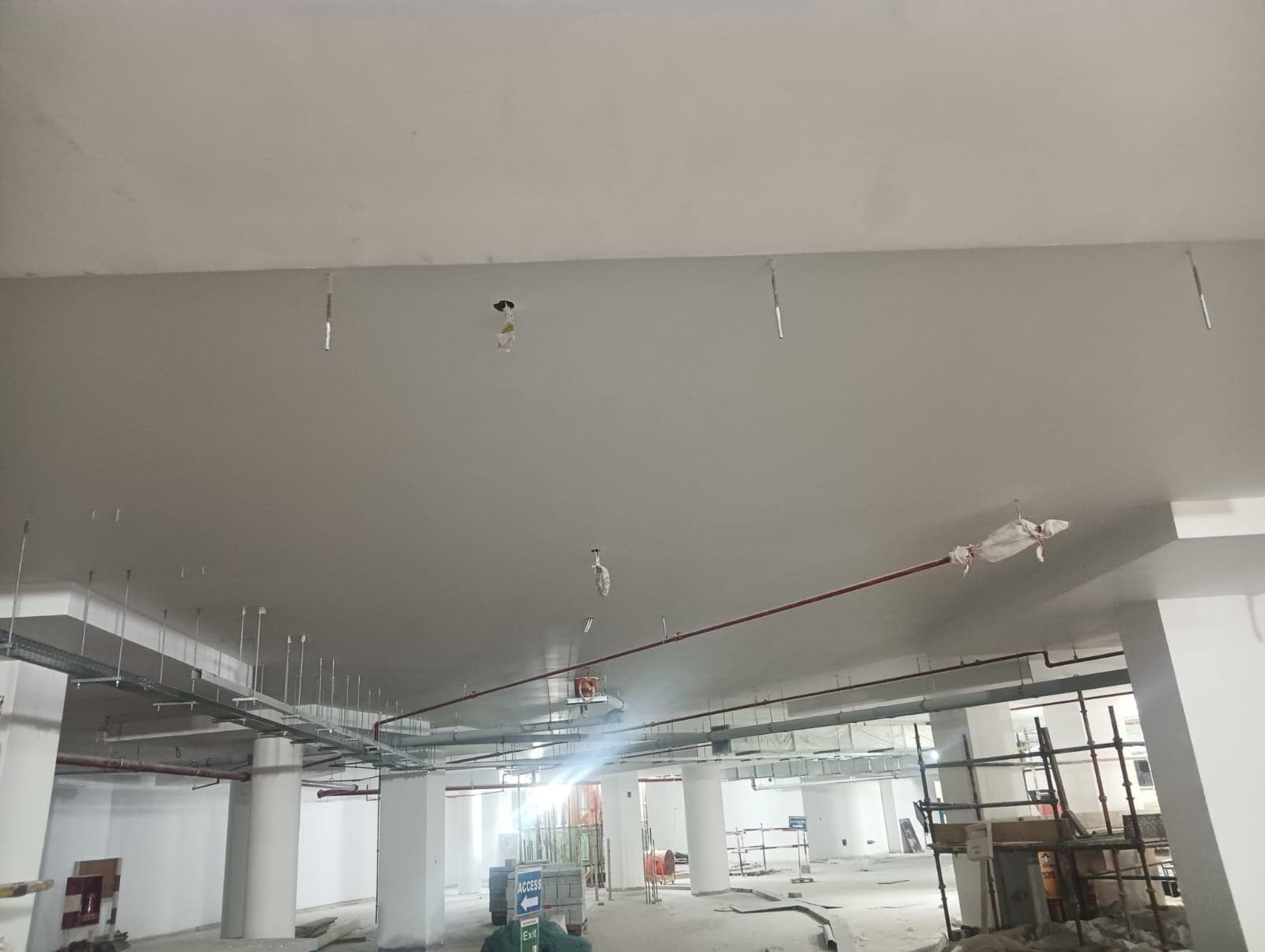 UH - Construction