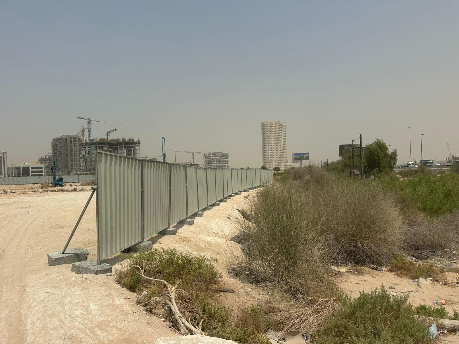 Rabdan Gates - Construction