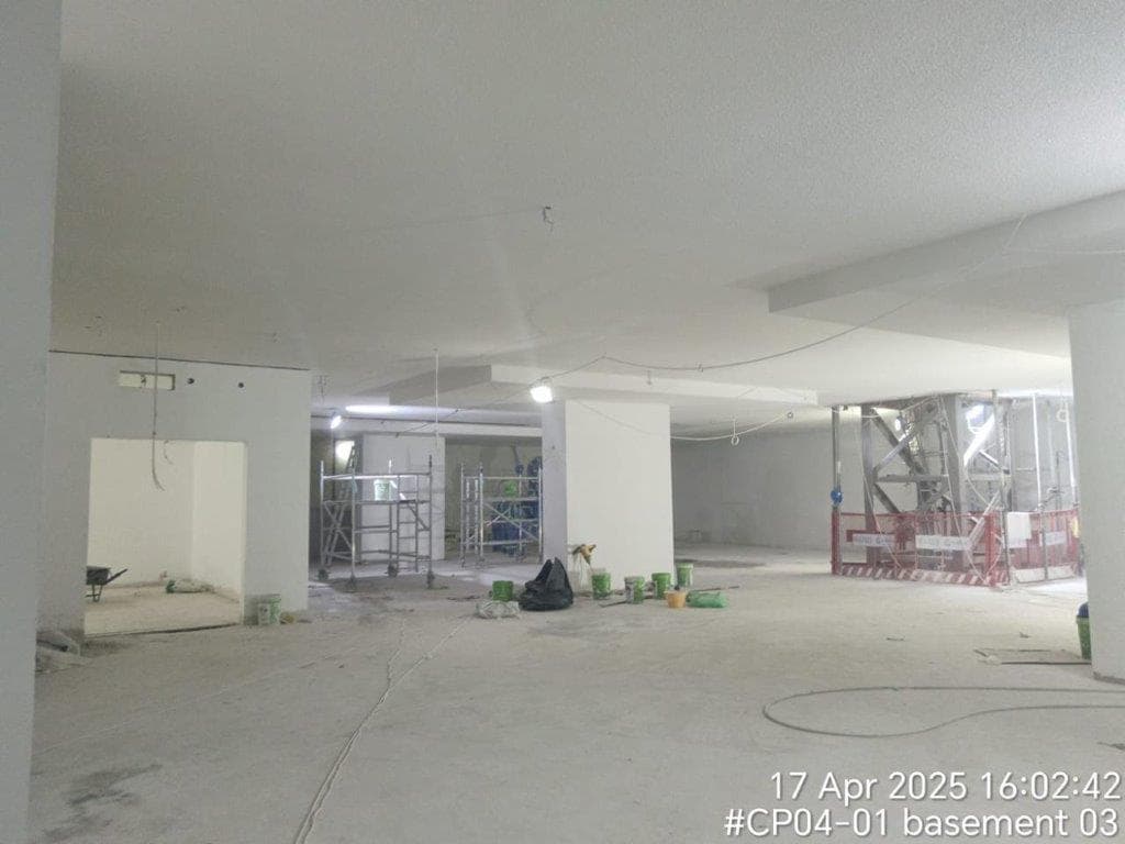 Riviera 49 - Construction
