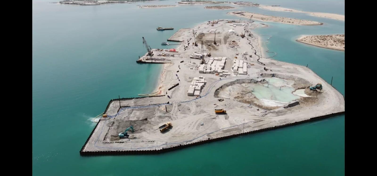Amali Island - Construction