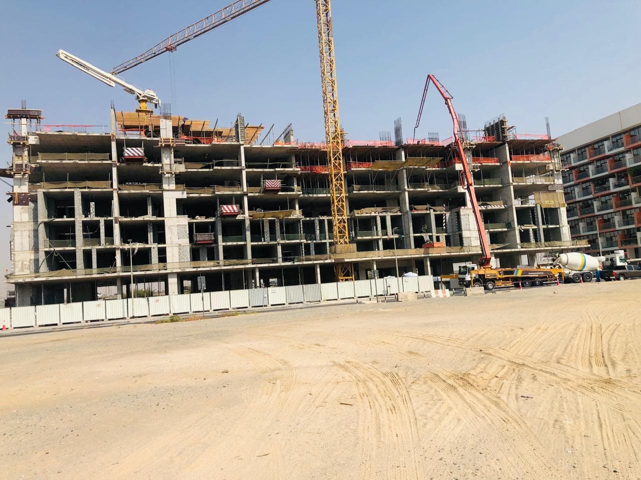 The Corner - Construction