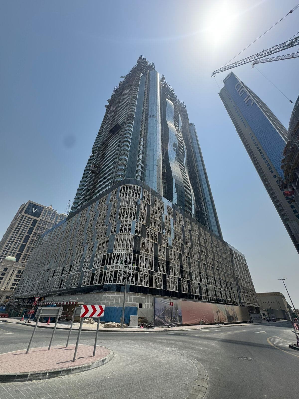 Al Habtoor Tower - Construction