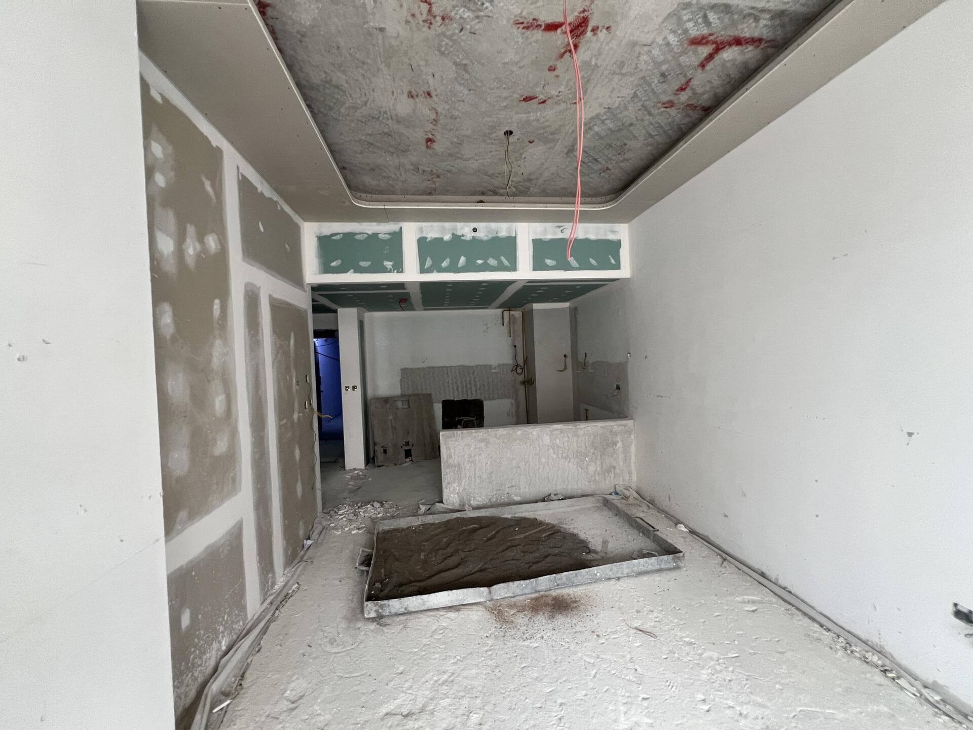 Riviera 66 - Construction