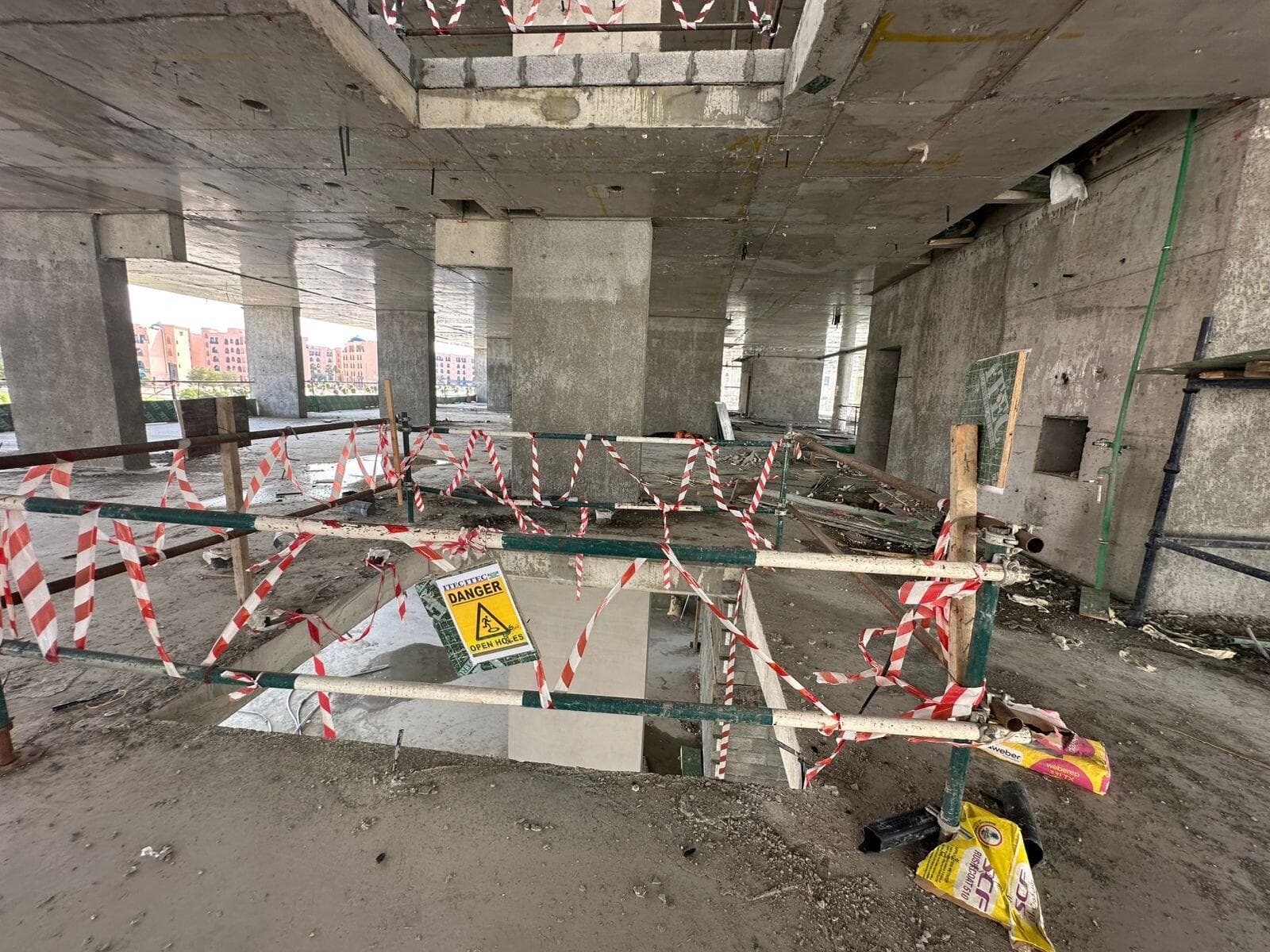 Tomorrow Commercial Tower - Construction