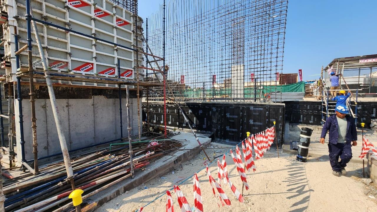 Sunset Bay 5 - Construction