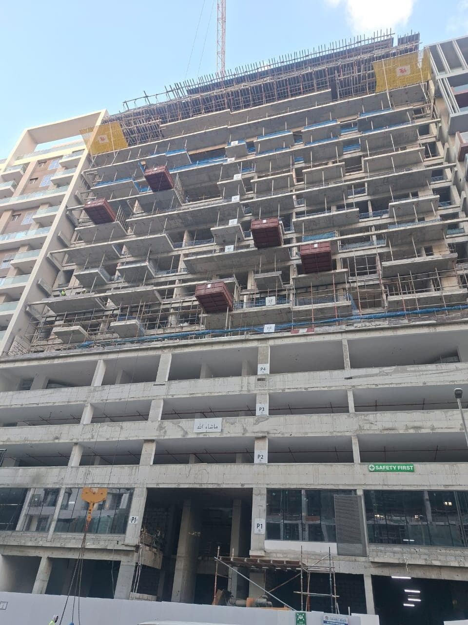 Vue By Crystal Bay - Construction