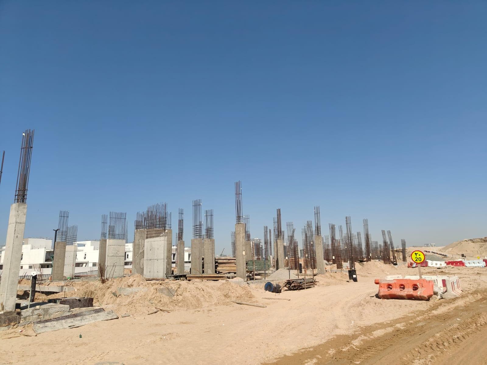 District One West Phase 2 - Строительство