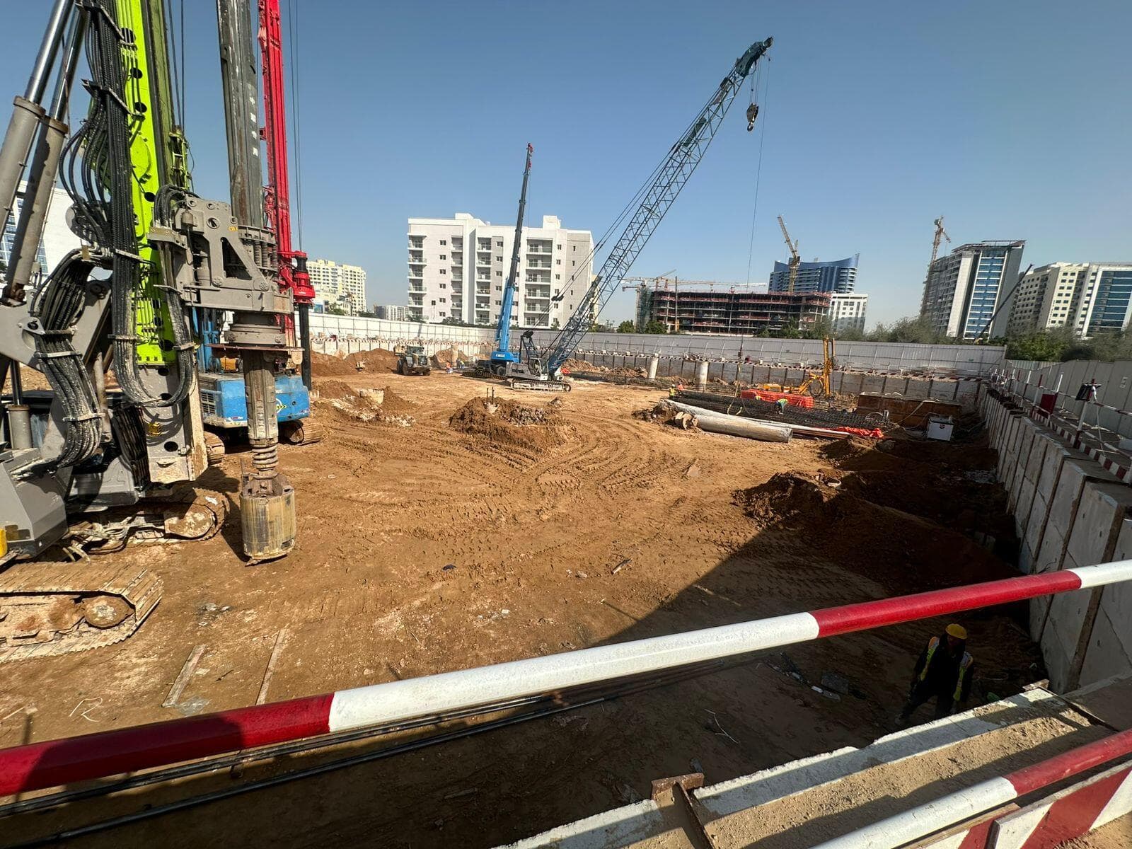 Cove Grand - Construction
