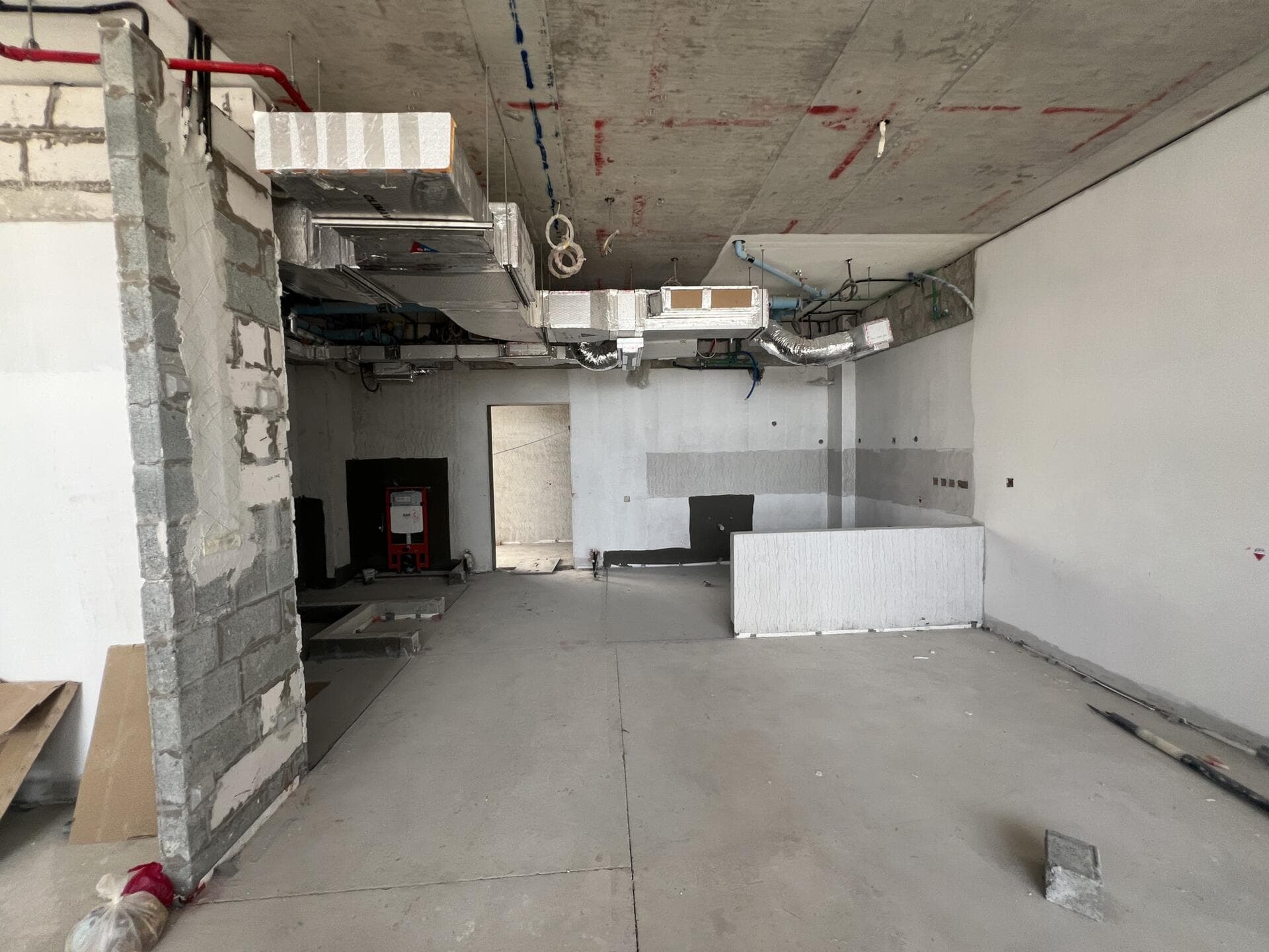 Azizi Riviera 53 - Construction