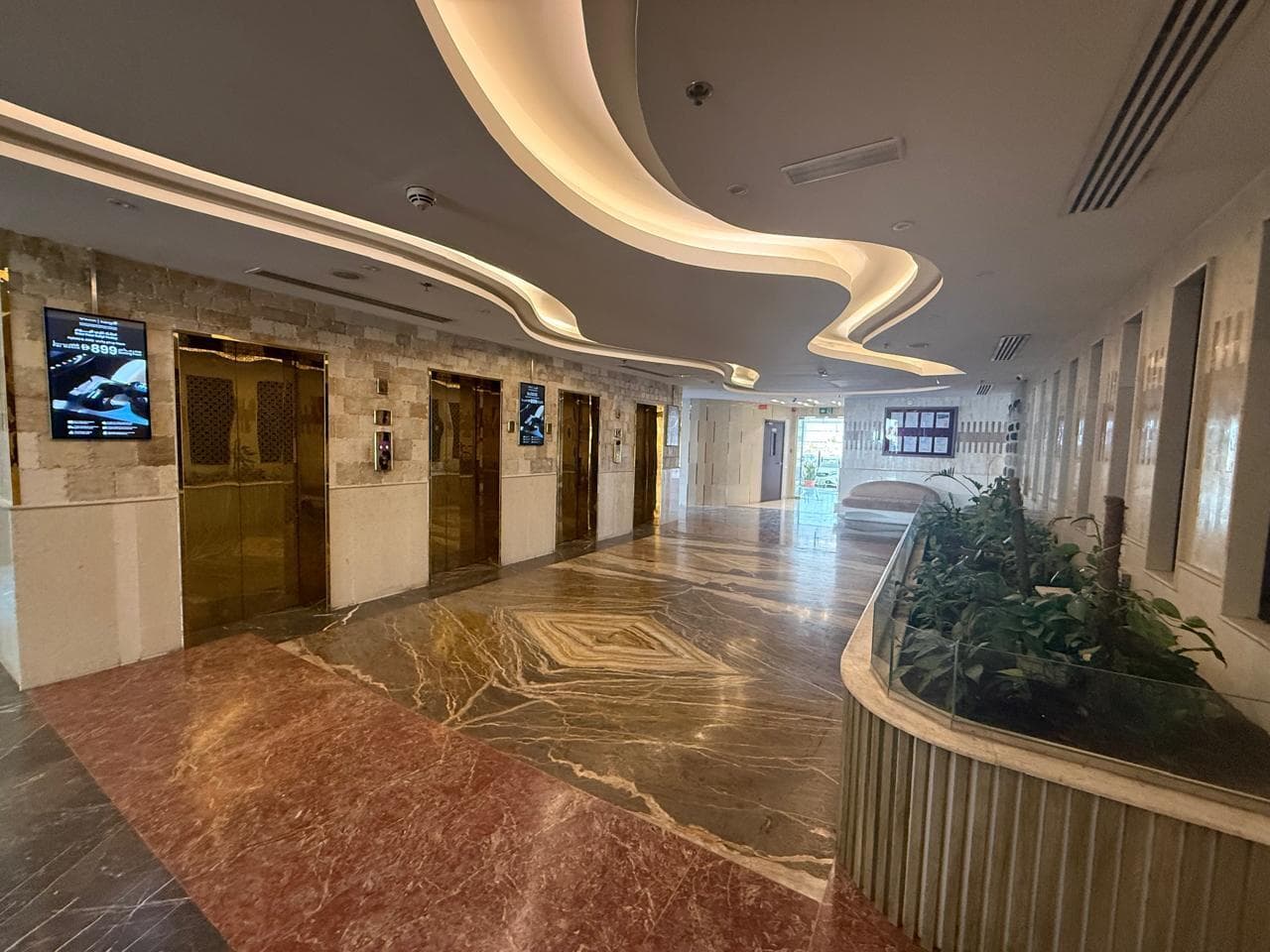 Zenith A2 Tower - Infrastructure