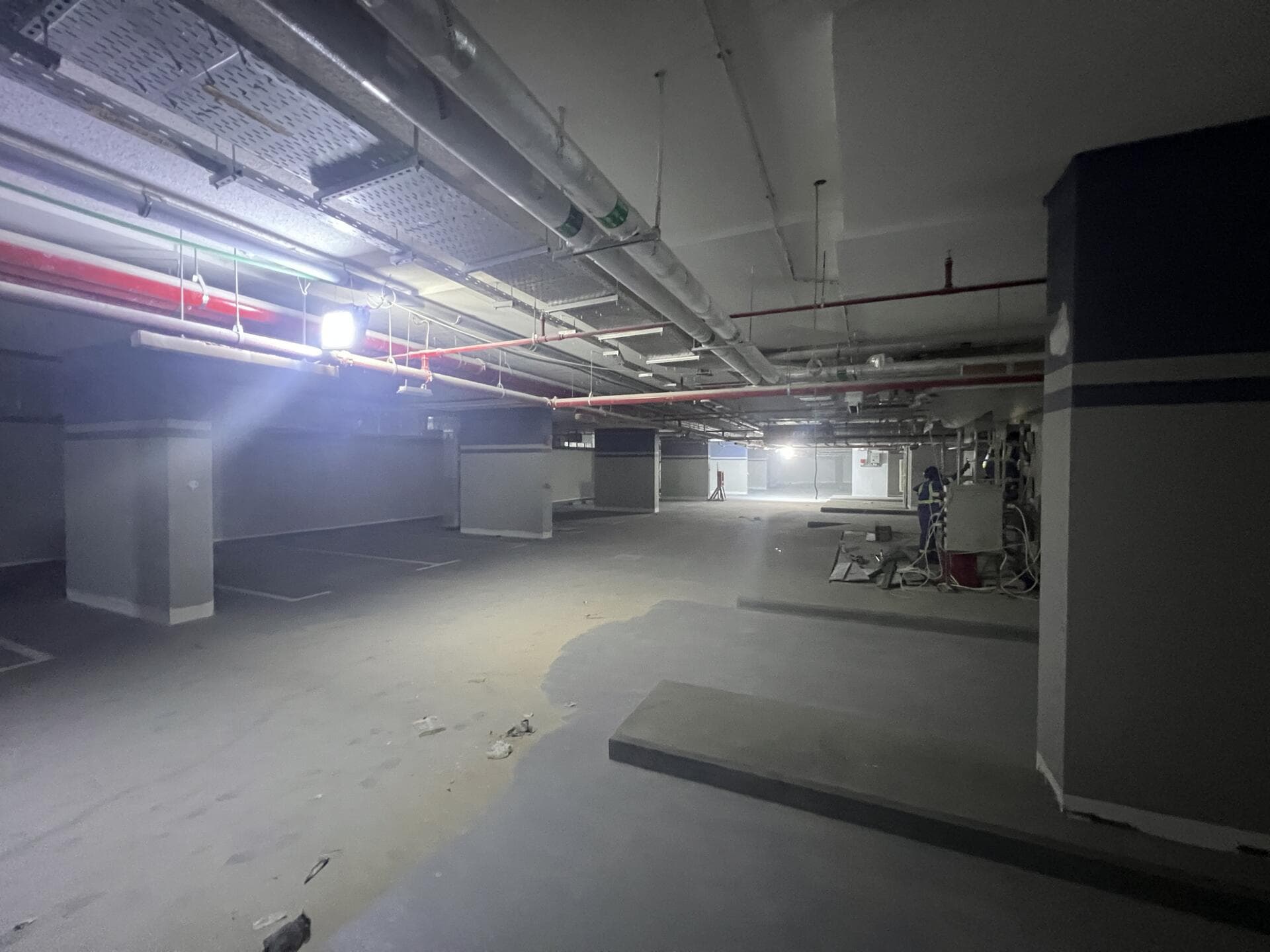 Riviera 58 - Construction