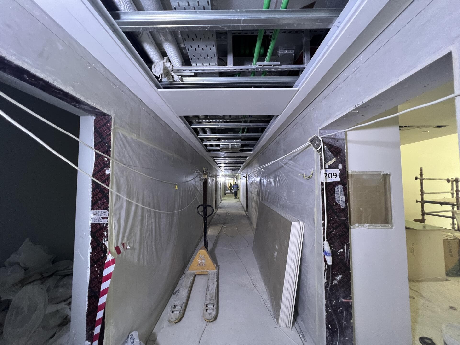 Riviera 66 - Construction