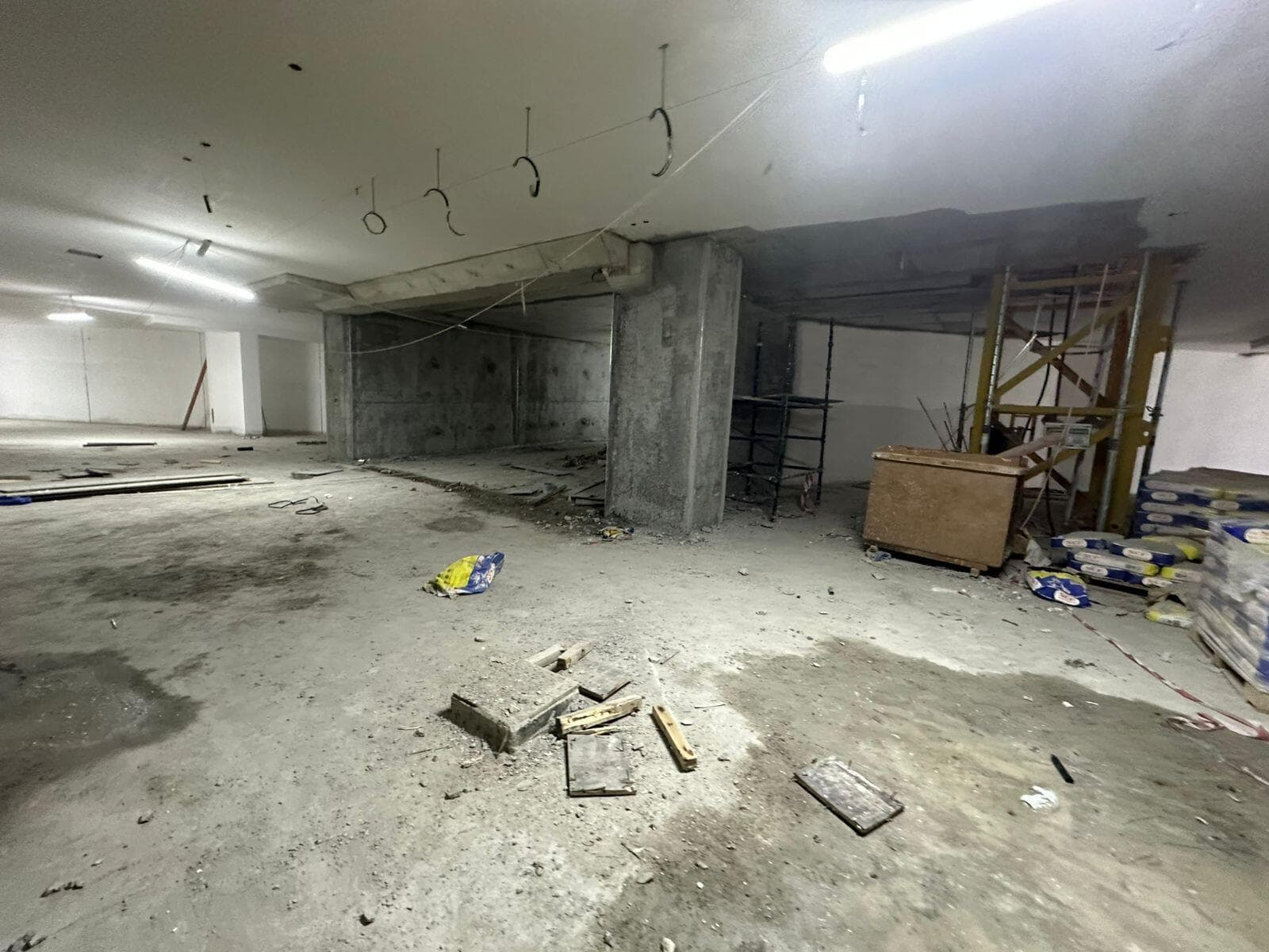Tomorrow Commercial Tower - Construction