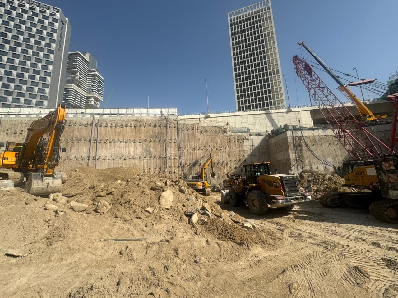 Enara - Construction