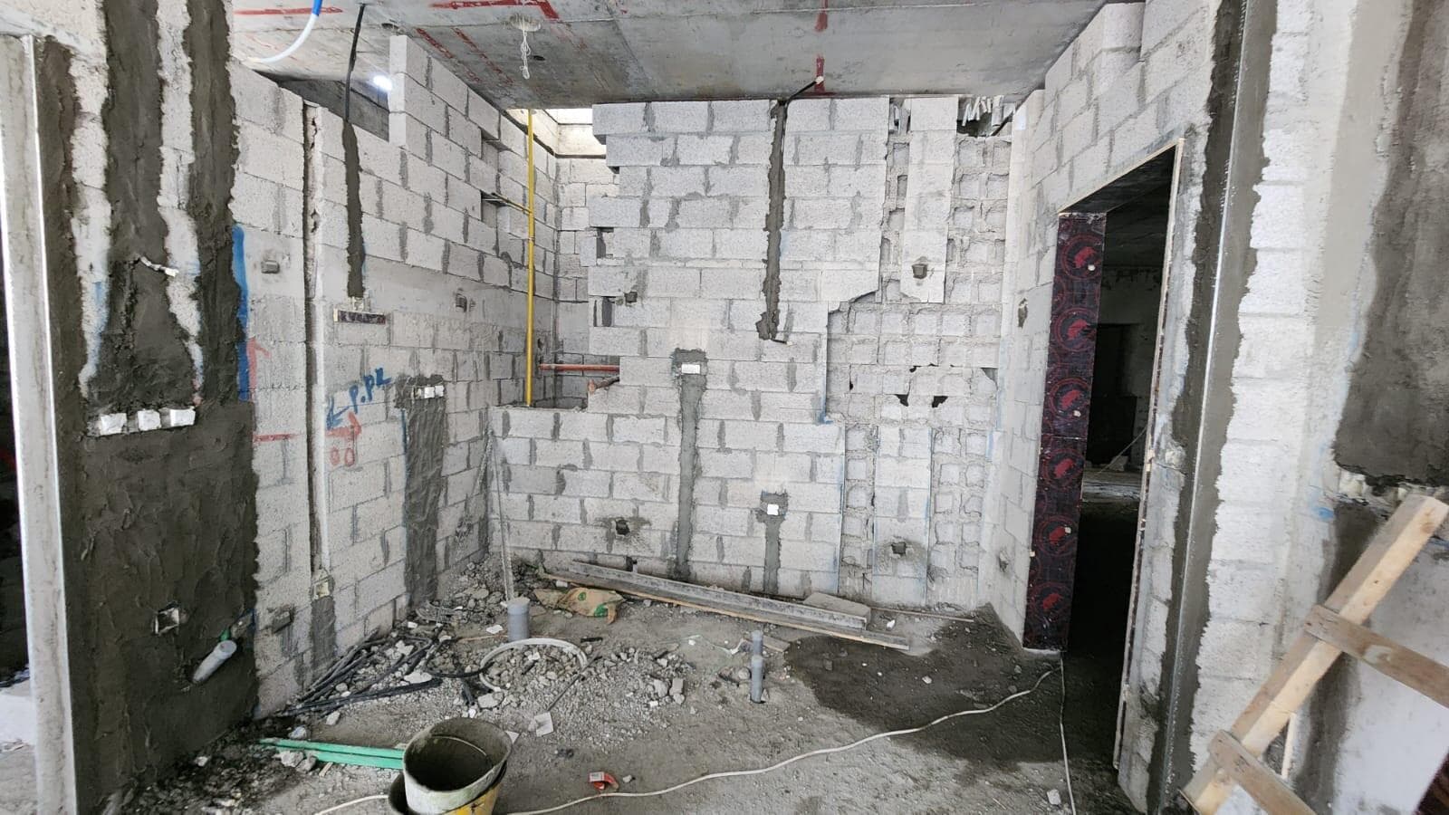 Mayfair Gardens - Construction