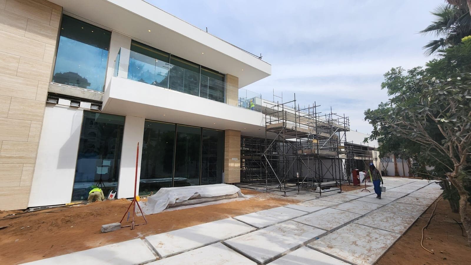 Eome Residences - Construction