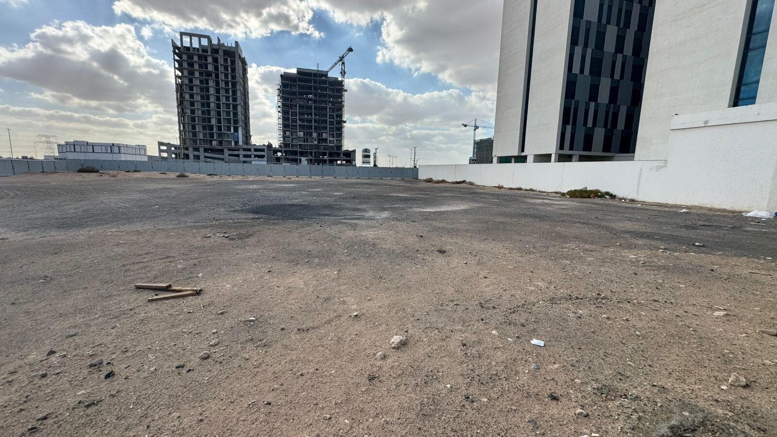 Aark Terraces - Construction