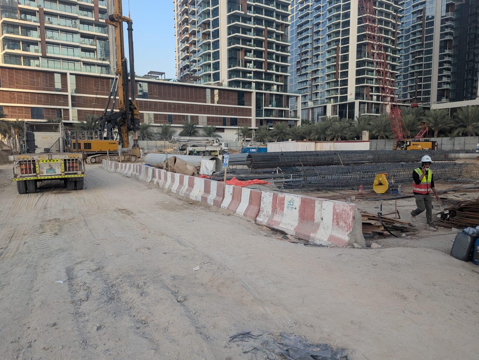 Avenue Park Towers - Construction