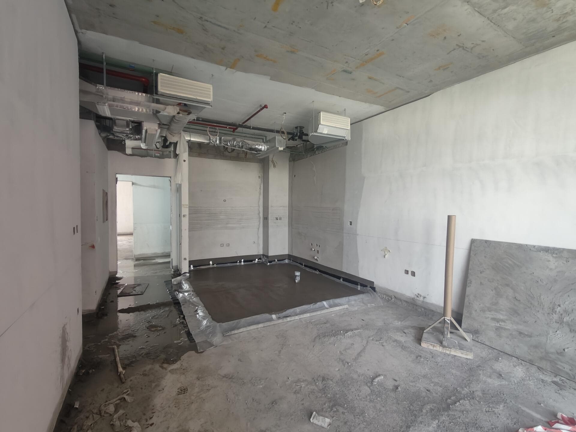 Club Place - Construction
