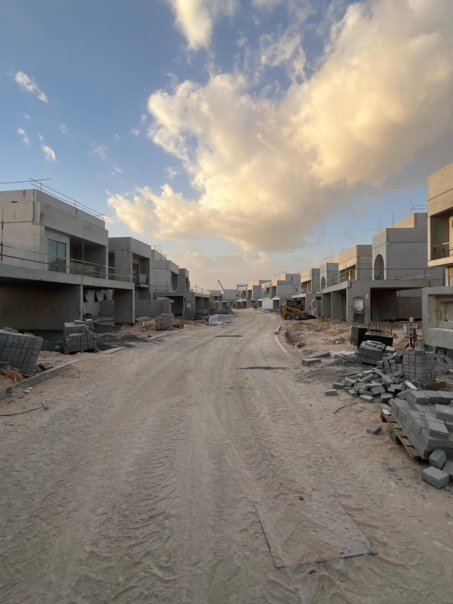 Alana The Valley - Construction