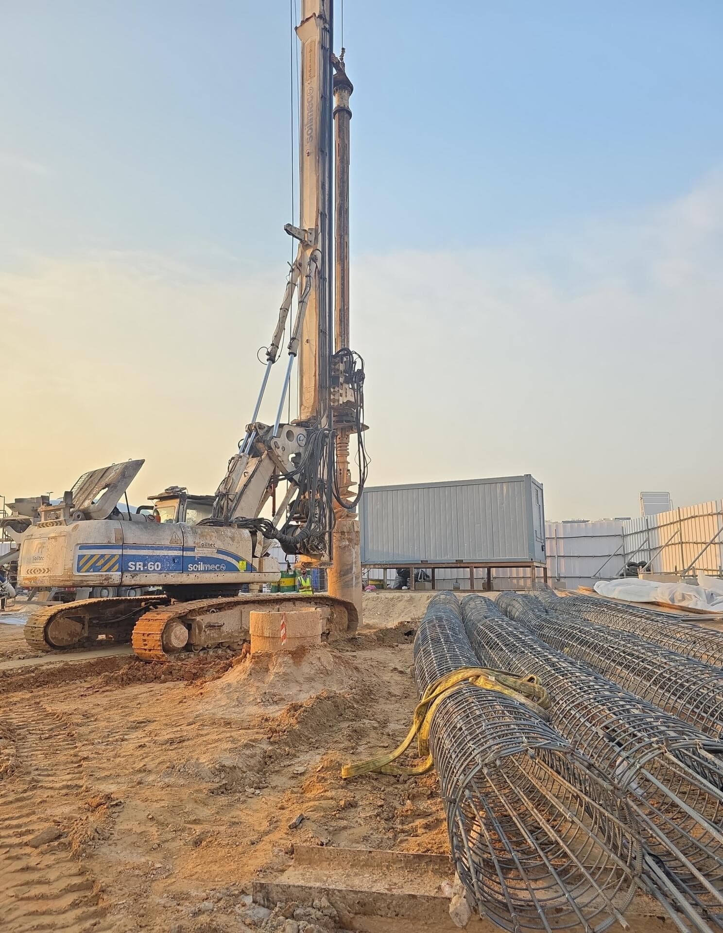 09 Life Residences - Construction