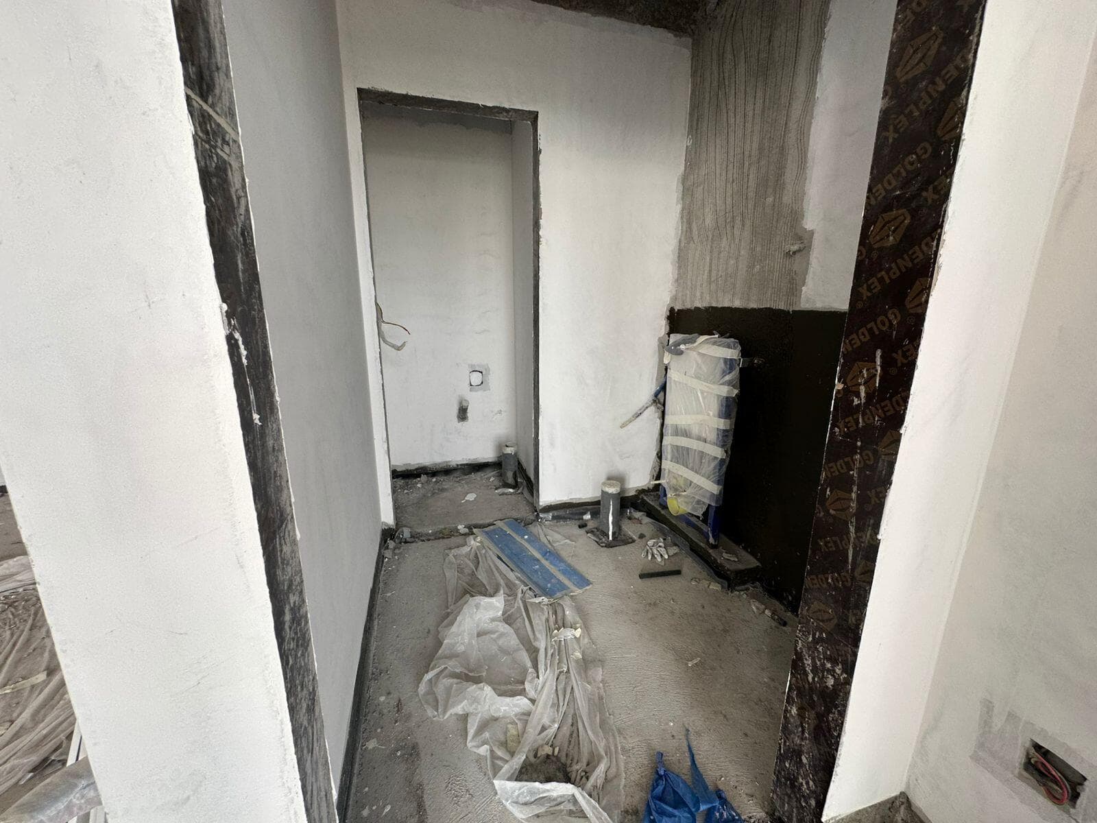 UH - Construction