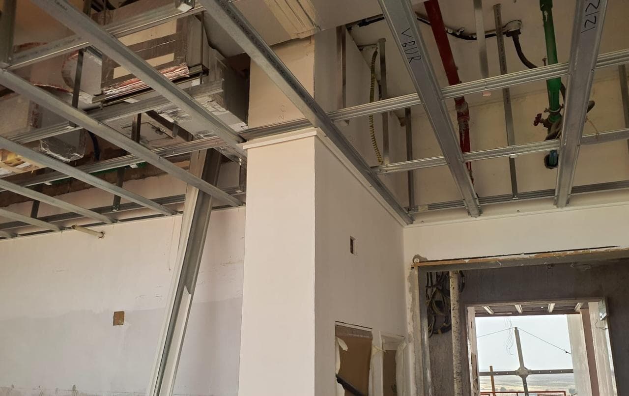 Azizi Venice (1-11) - Construction