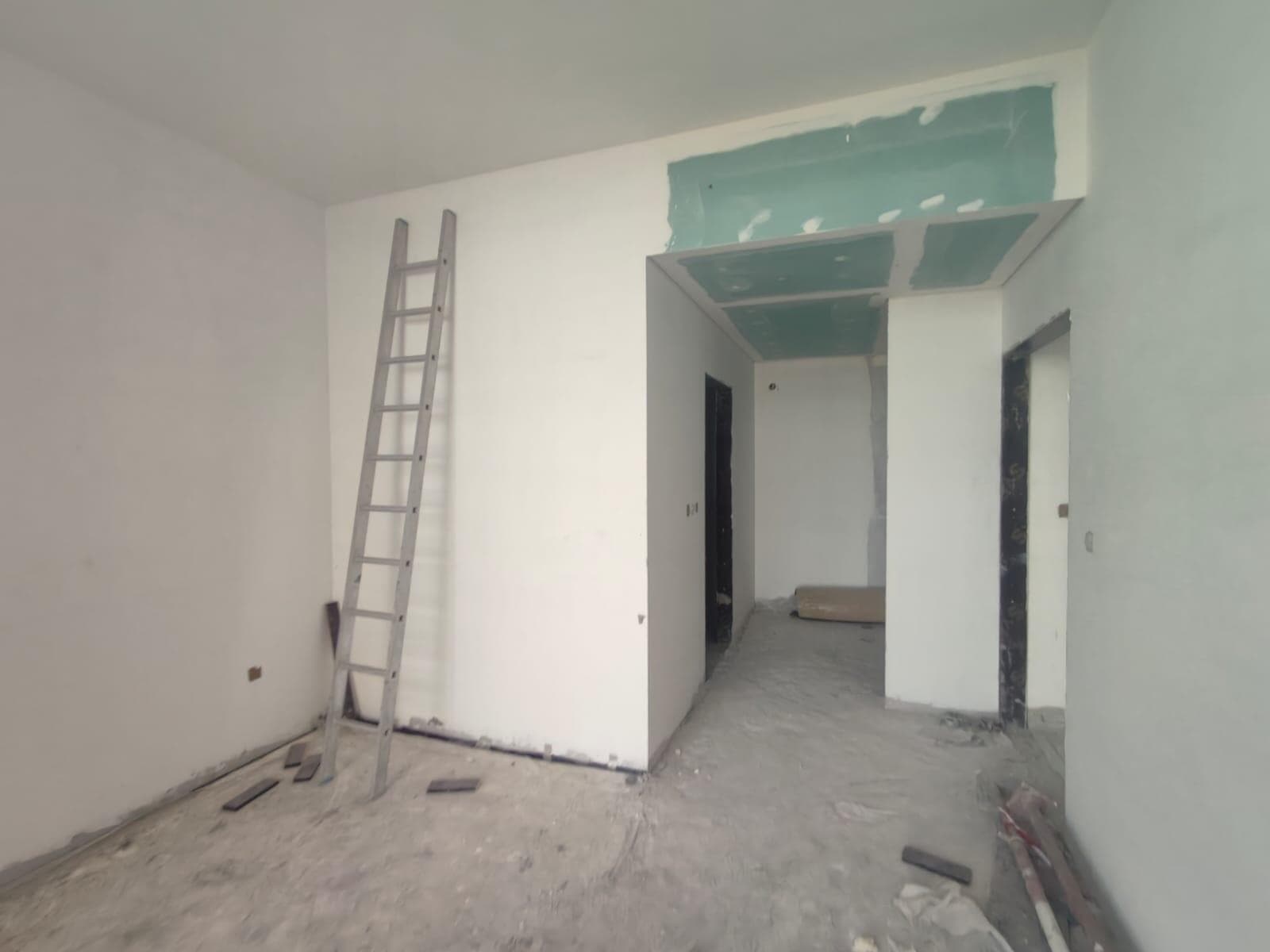 Club Place - Construction