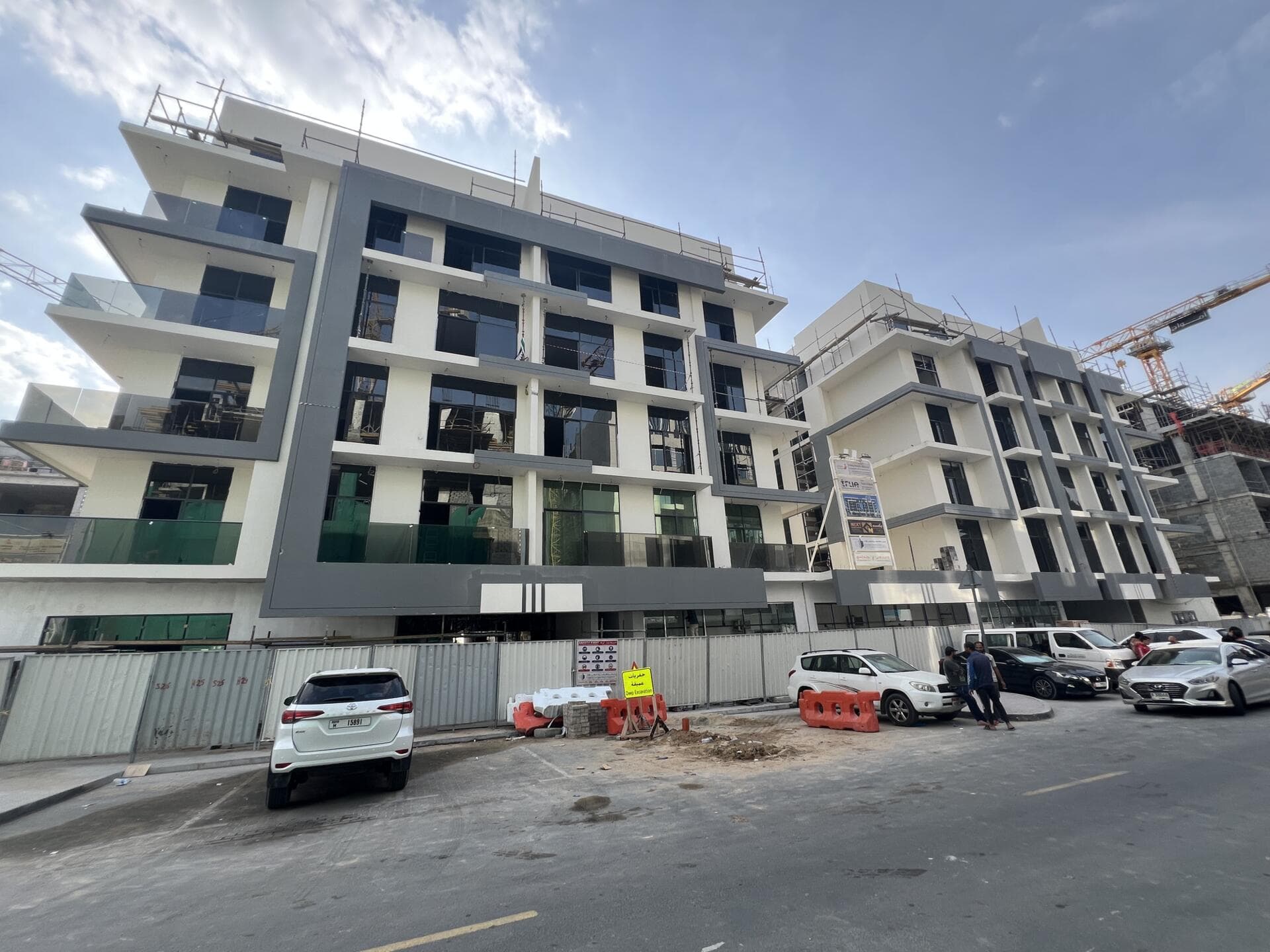 High Best - Construction