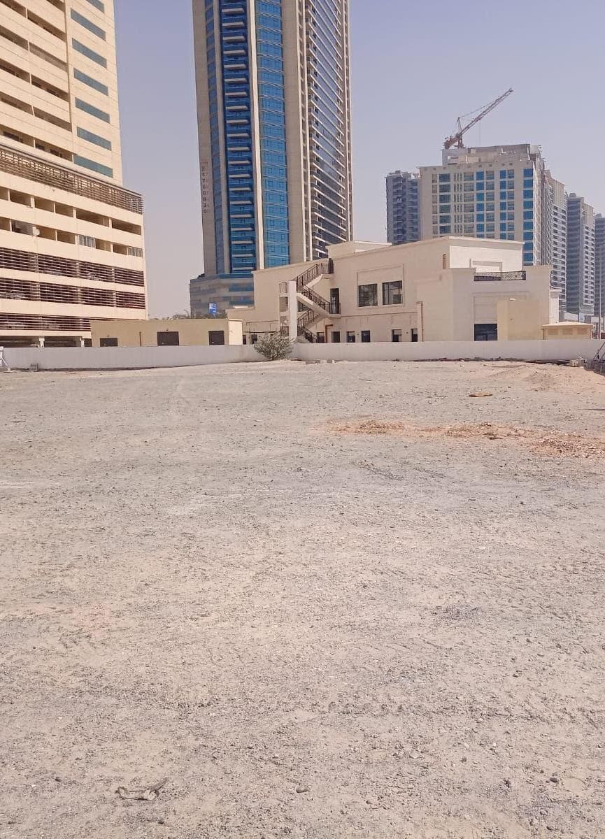 Sky Line - Construction