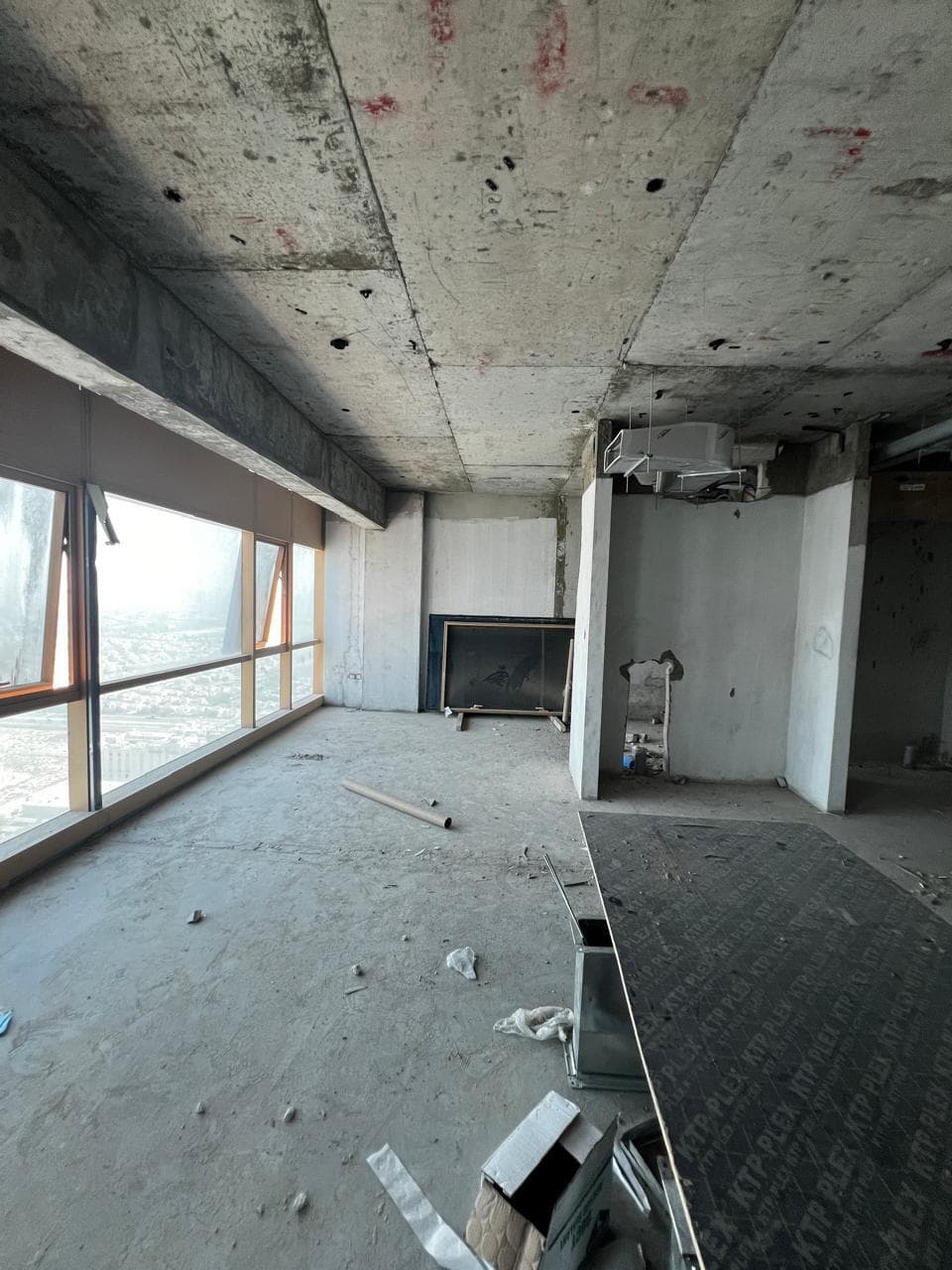 Hilton Residences Dubai JLT - Construction
