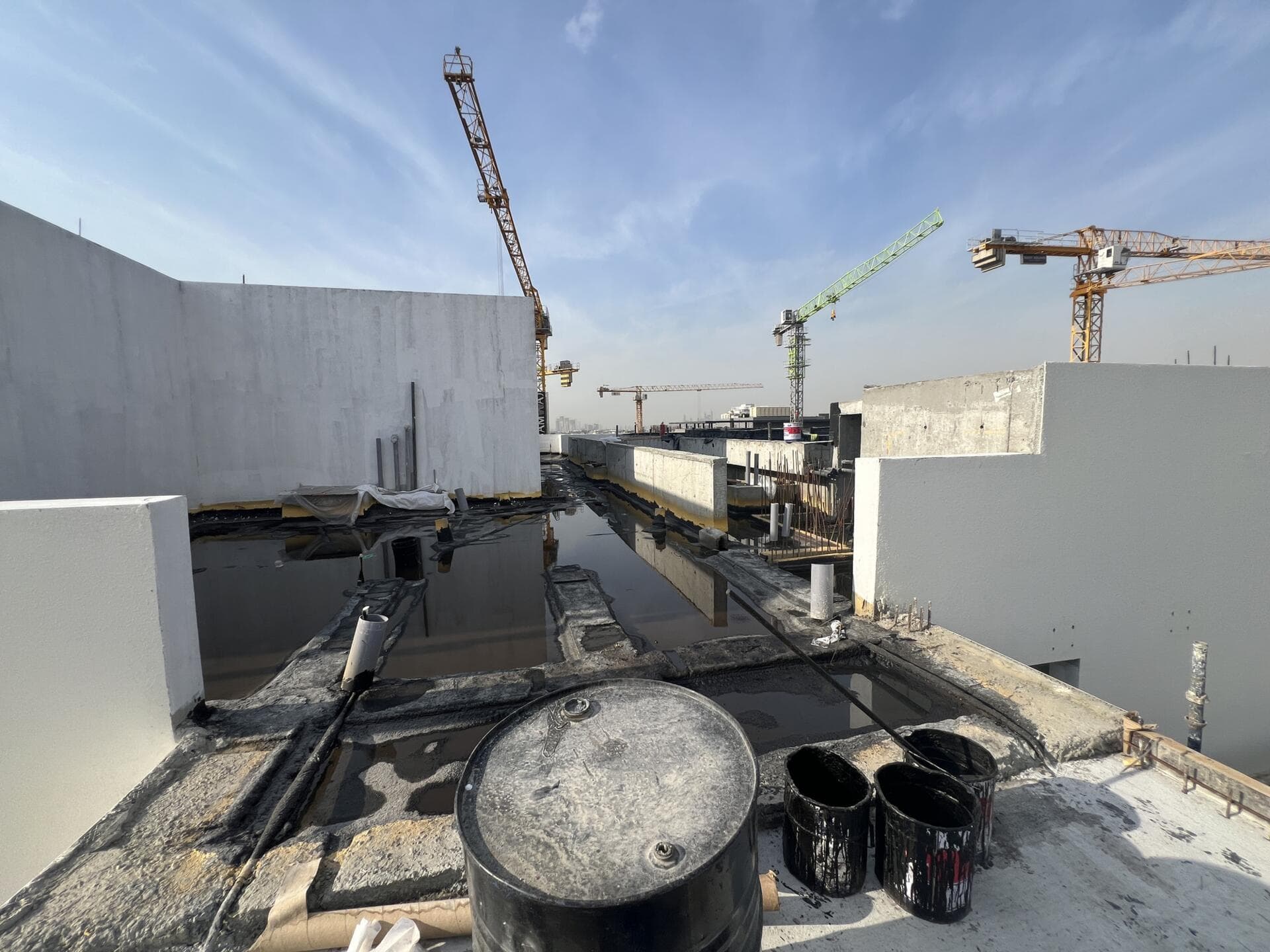 High Best - Construction