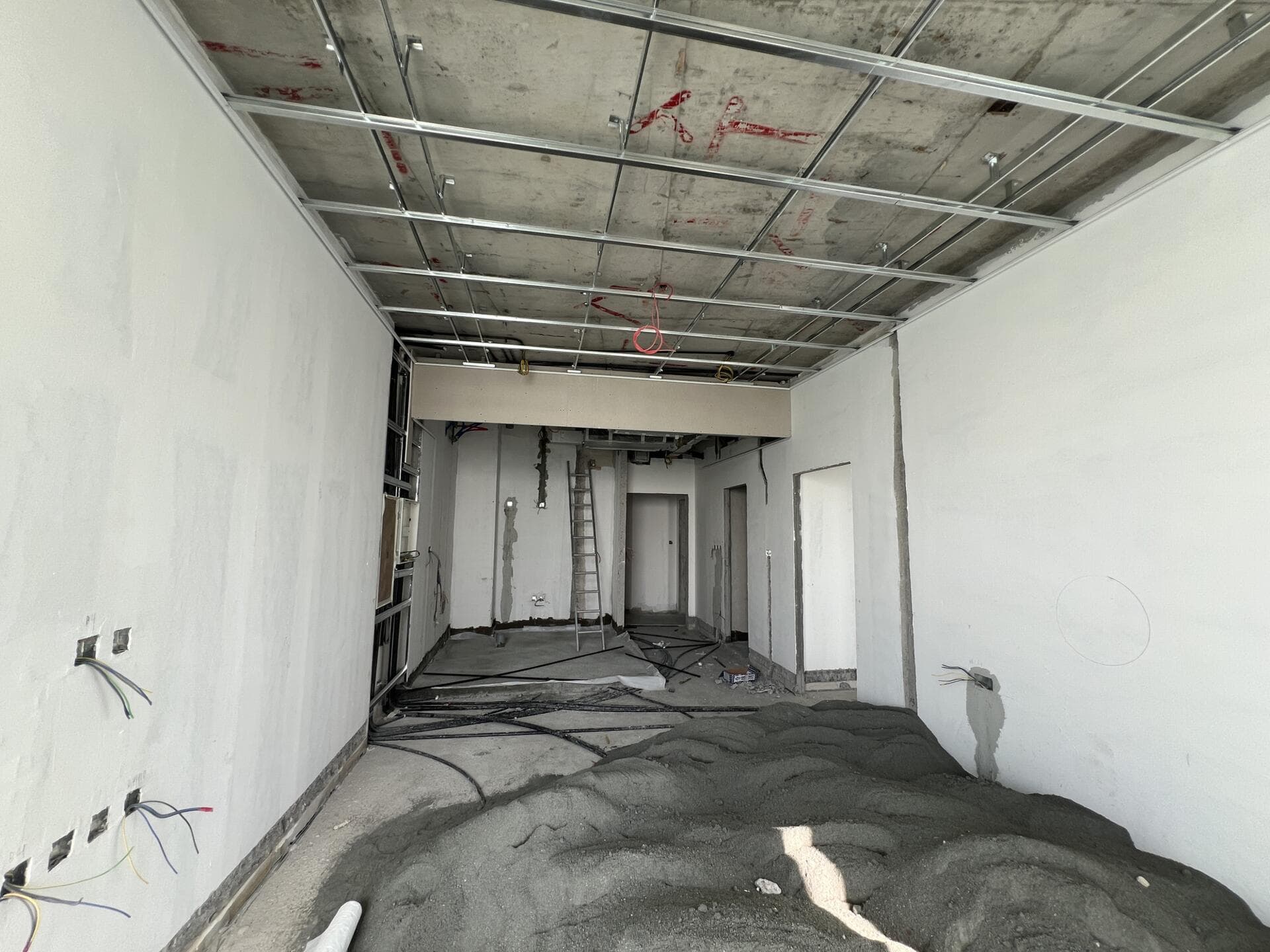 VAL by Kasco - Construction