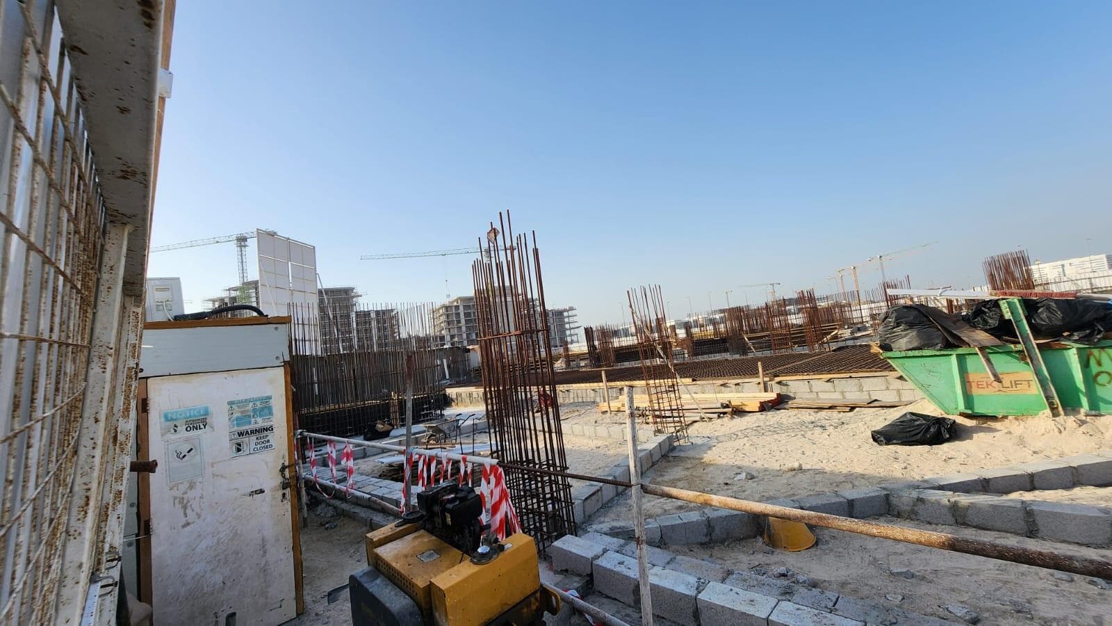 Sea View Residence - Construction