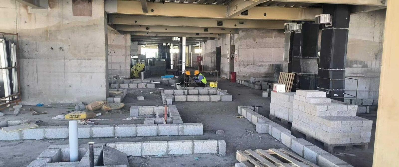 Al Habtoor Tower - Construction