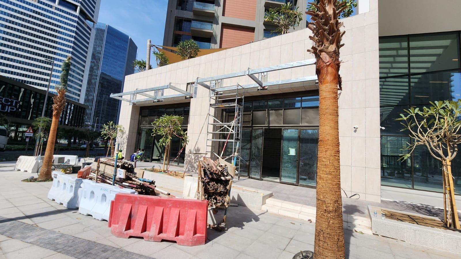 Peninsula Two - Construction