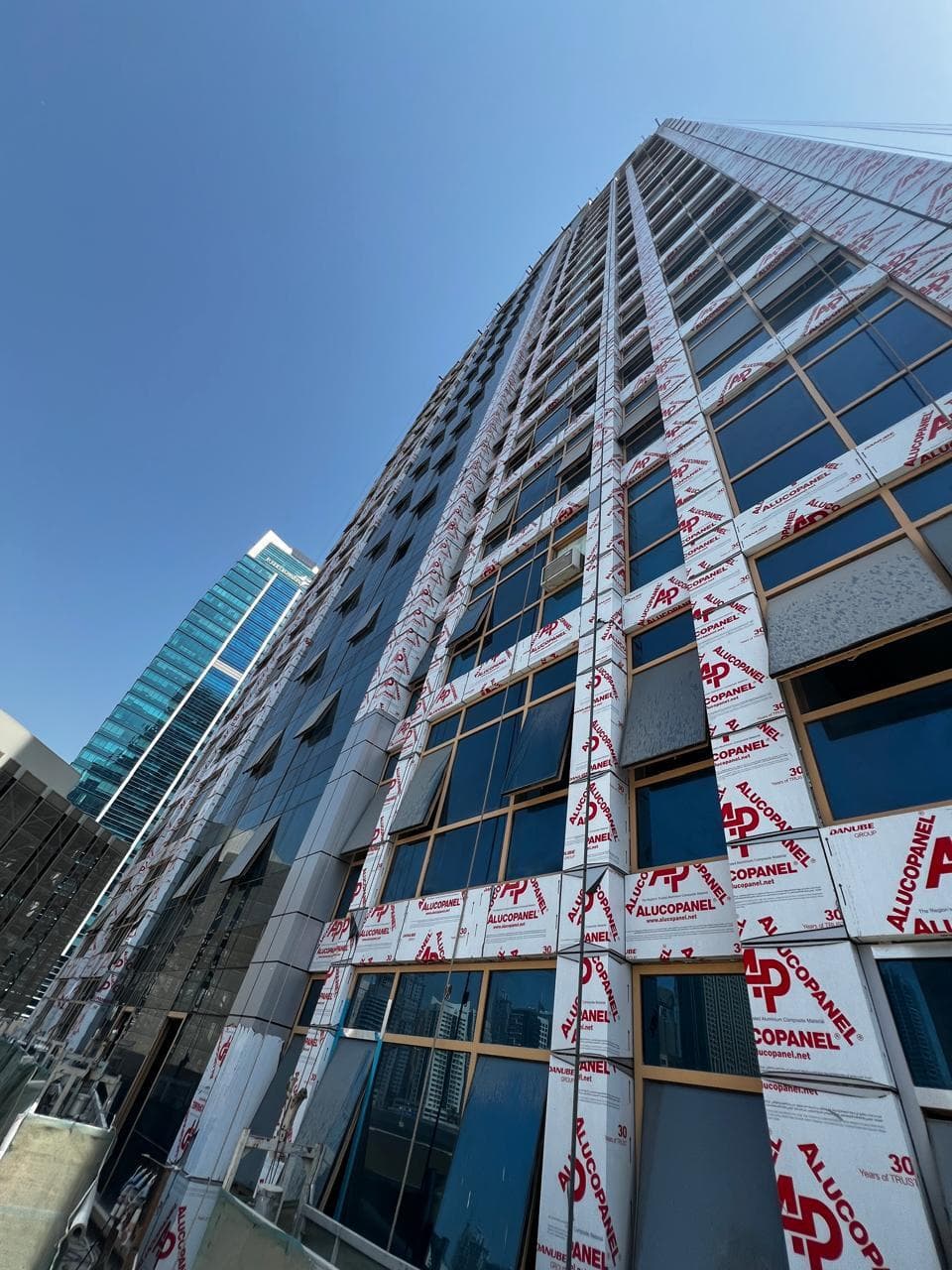 Hilton Residences Dubai JLT - Construction