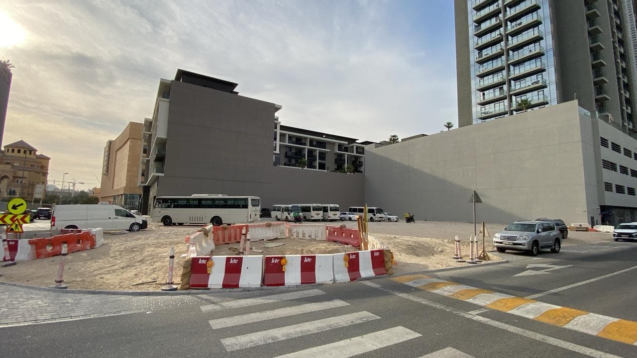 Binghatti Etherea - Construction