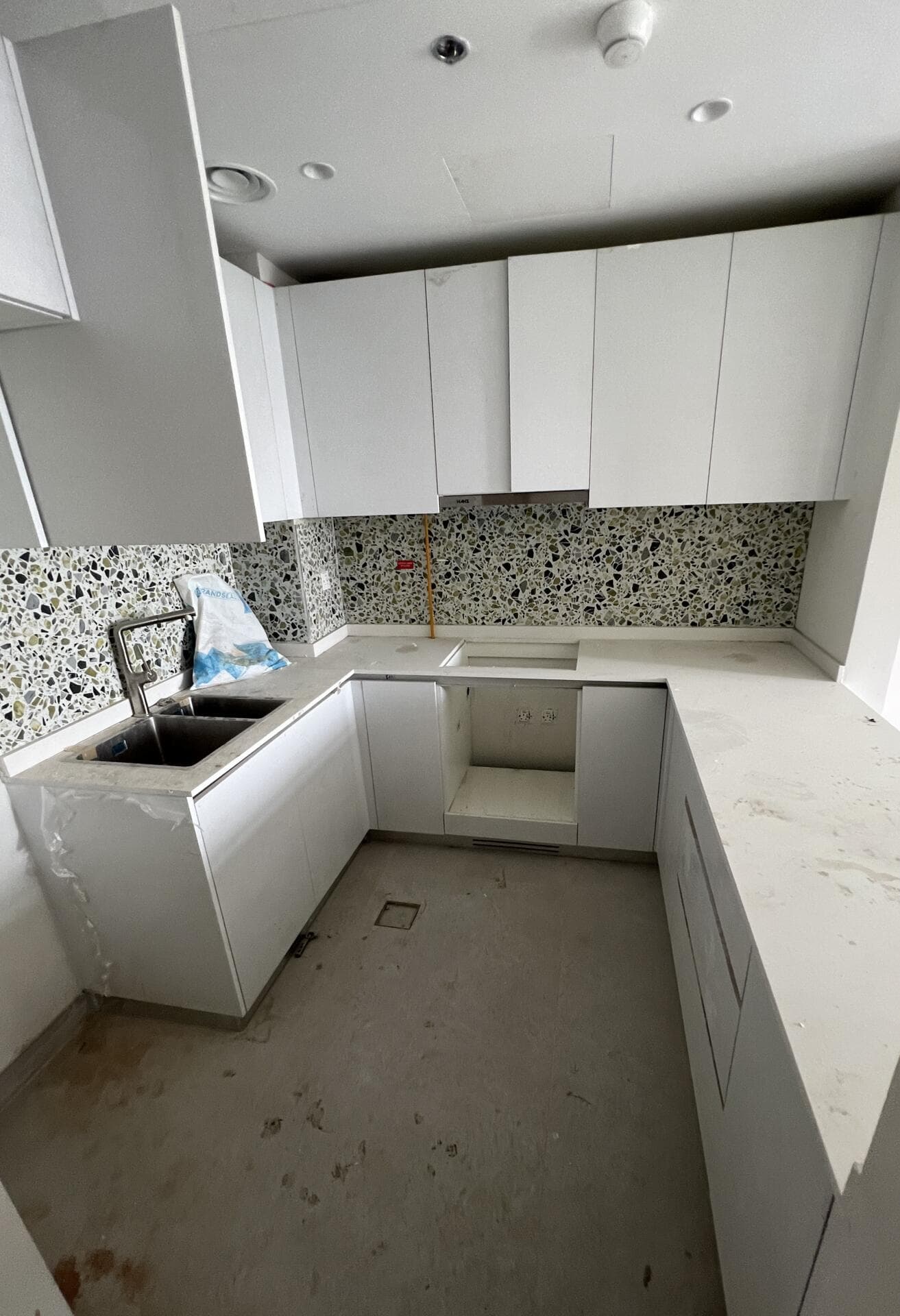 Neva Residences - Construction