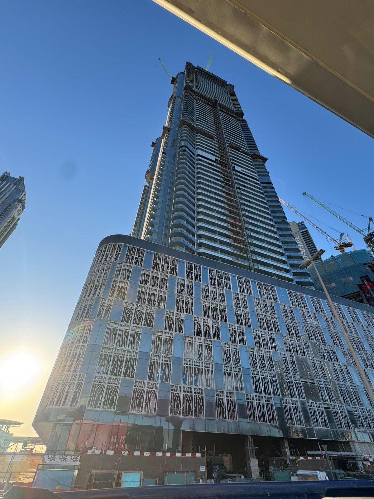 Al Habtoor Tower - Construction