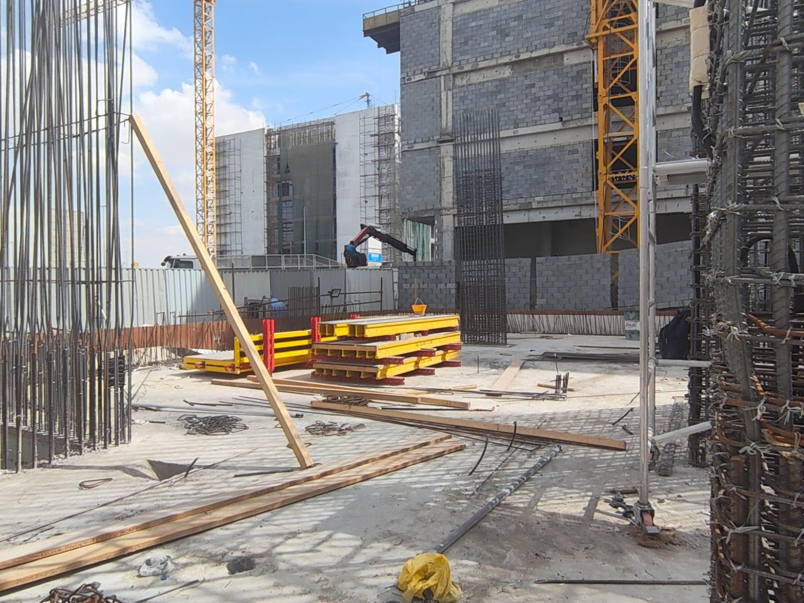 Samana Rome - Construction