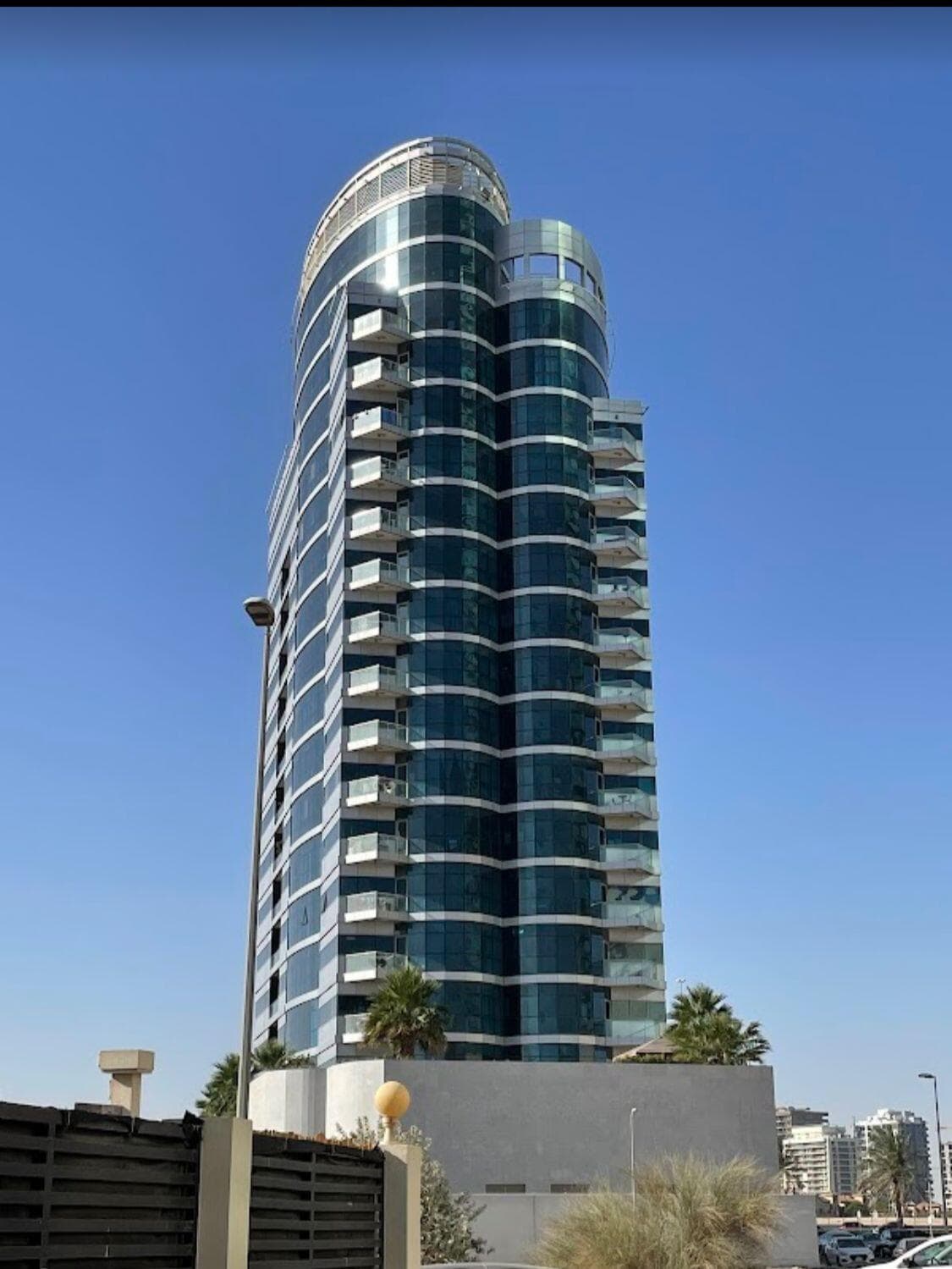 Amaris Tower - Photos