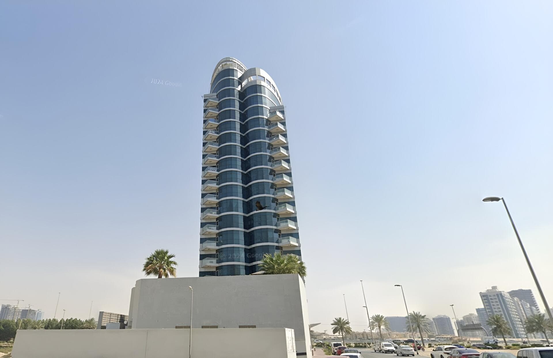 Amaris Tower - Photos