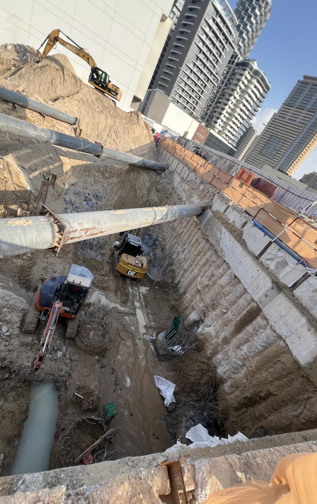 One Sky Park - Construction
